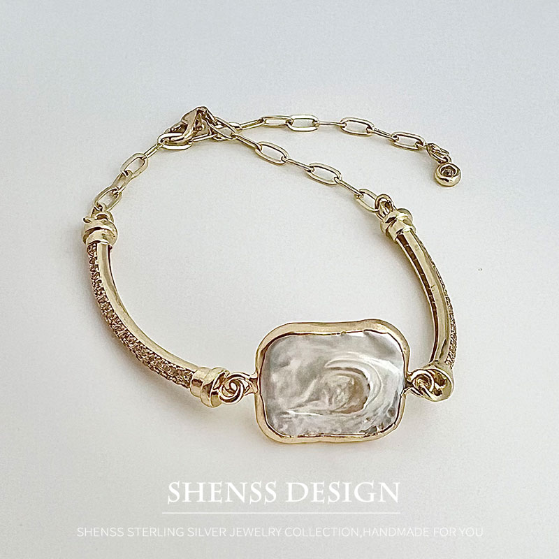 Vintage Fashion Photos - Imitation pearl bracelet copper plated 14k