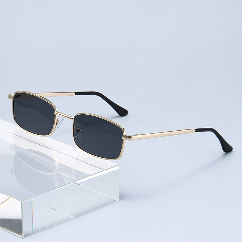 Fashion Punk Sunglasses Women  - Vintage Fashion Girl ulasan dan harga