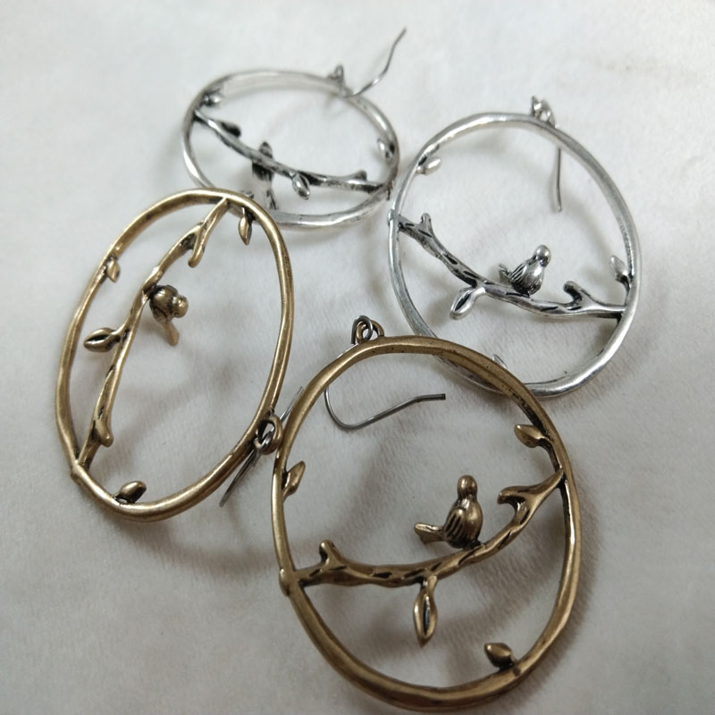 Antique-look Gold & Silver Vin - Vintage Fashion Look ulasan dan harga