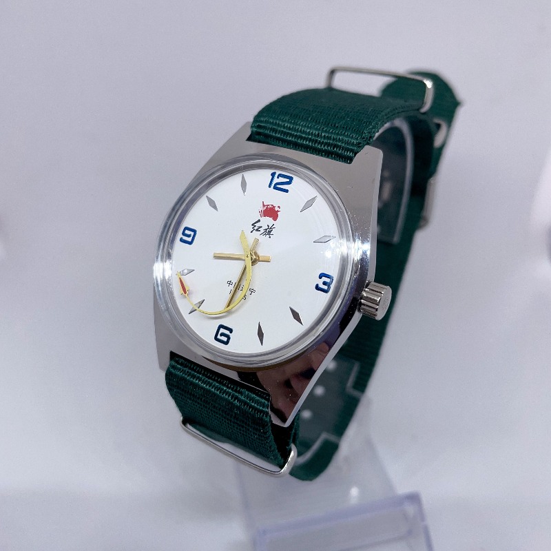 Red Flag Serves The People Men - Vintage Fashion Watches ulasan dan harga