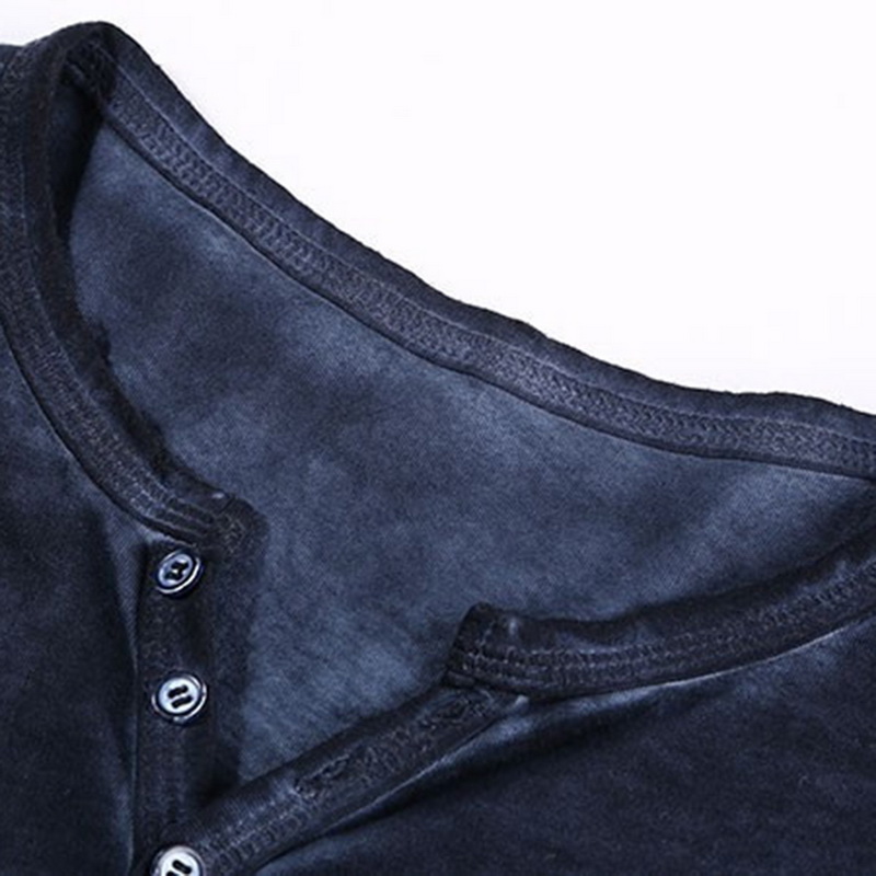 Vintage Distressed Men's V-Nec - Vintage Fashion Look ulasan dan harga